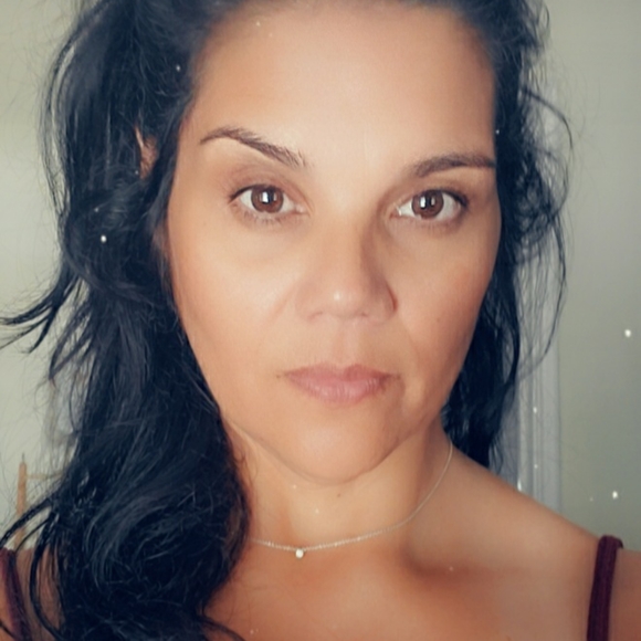 Hi, My name is Rosie and I love thrifting! - Picture 7 of 17